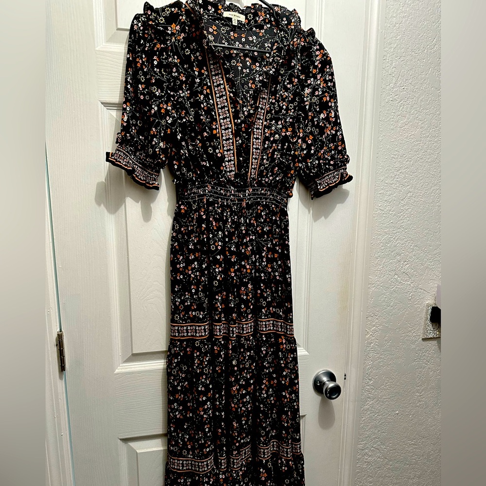 Max Studio floral dress size M